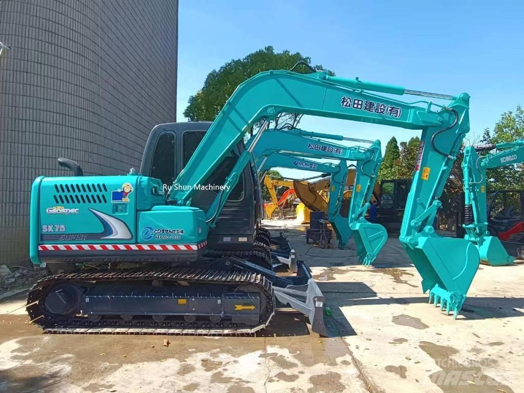 Kobelco SK 75 Kāpurķēžu ekskavatori