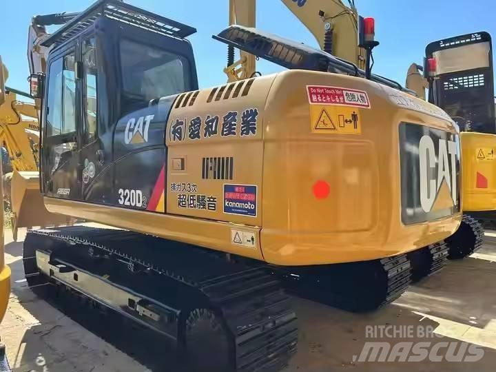 CAT CAT320D2 Vidēja lieluma ekskavatori 7 t - 12 t