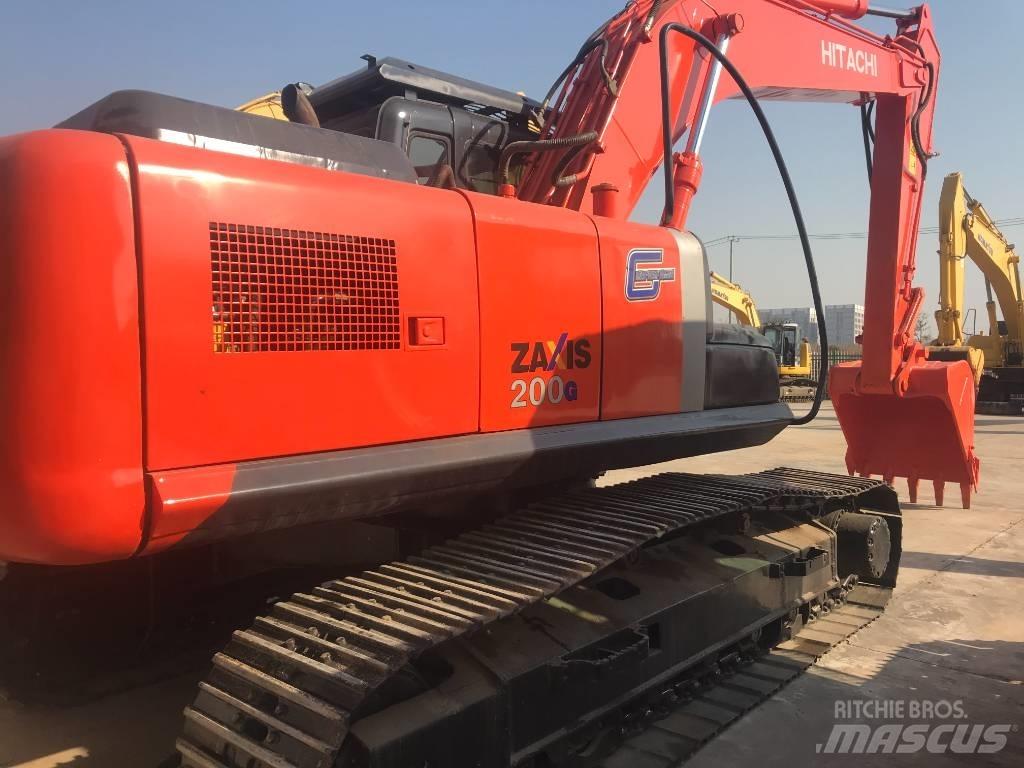 Hitachi ZX 200-6 Kāpurķēžu ekskavatori