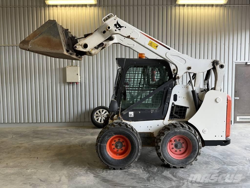 Bobcat S 530 Lietoti riteņu kompaktiekrāvēji