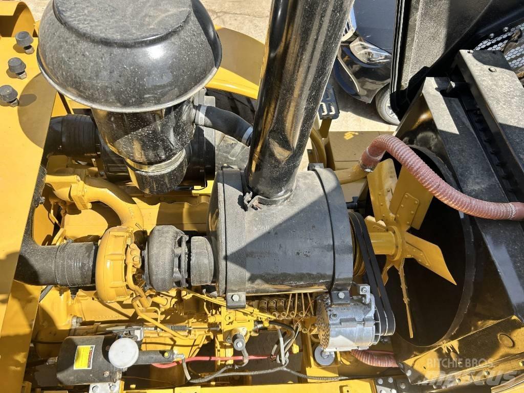 CAT 966 H Iekrāvēji uz riteņiem