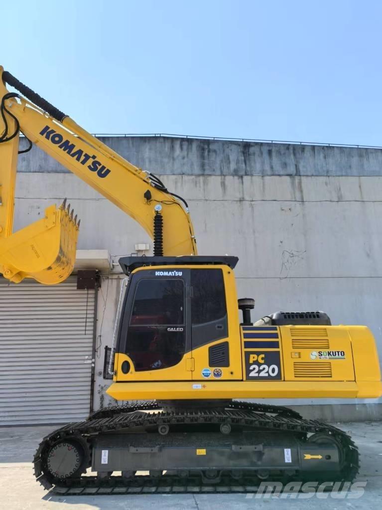 Komatsu PC 220-8 Kāpurķēžu ekskavatori