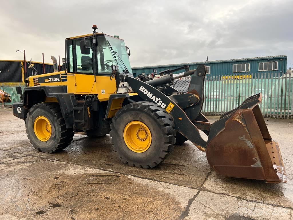 Komatsu WA320PZ-6 Iekrāvēji uz riteņiem