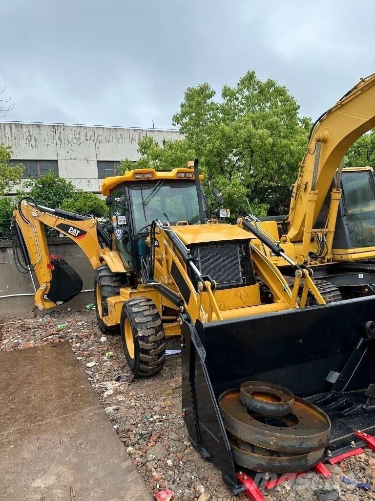CAT 420 F Ekskavatori-iekrāvēji
