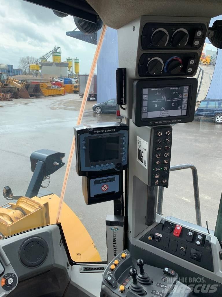 CAT 966 M XE Iekrāvēji uz riteņiem