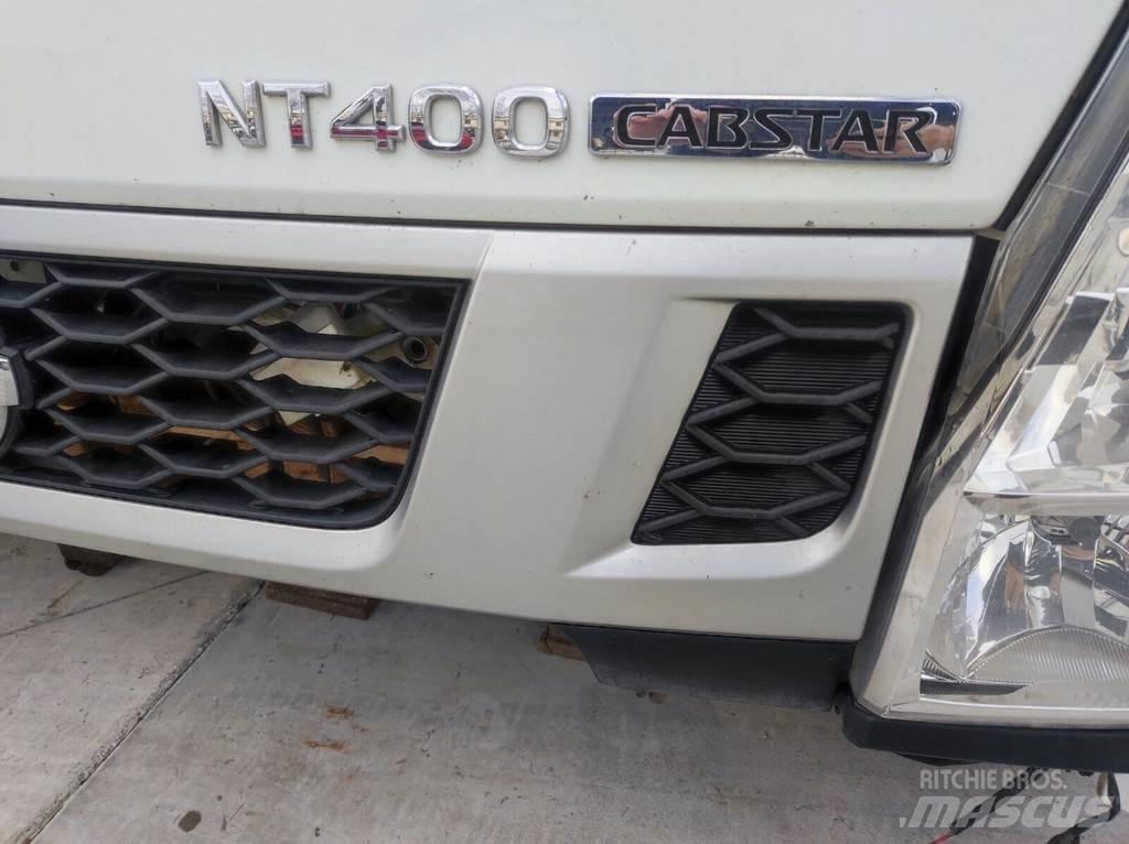 Nissan NT400 Kabīnes un interjers