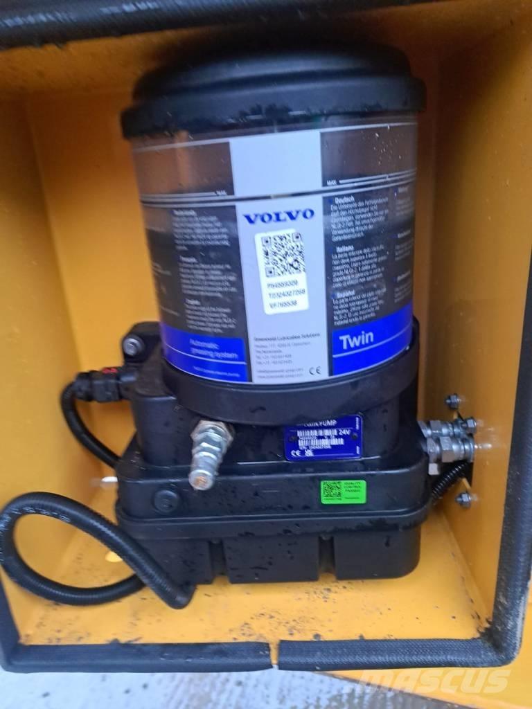 Volvo A 25 G Artikulētie pašizgāzēji