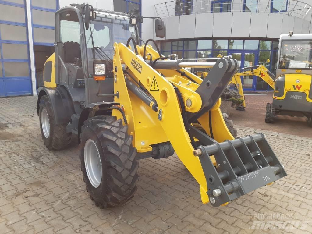 Wacker Neuson WL 54 Iekrāvēji uz riteņiem