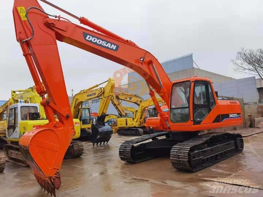 Doosan 220 LC-7 Kāpurķēžu ekskavatori
