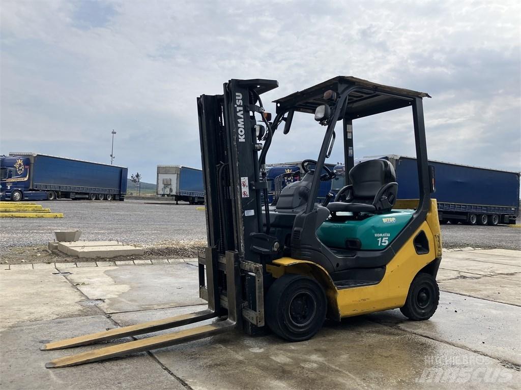 Komatsu fd15t 20R Tehnika ar dīzeļa dzinēju