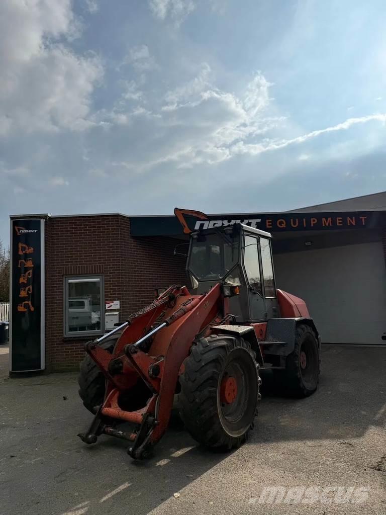 Atlas AR 86 E Iekrāvēji uz riteņiem