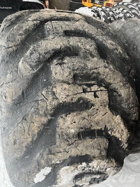 Nokian 710/45-26,5 Riepas, riteņi un diski