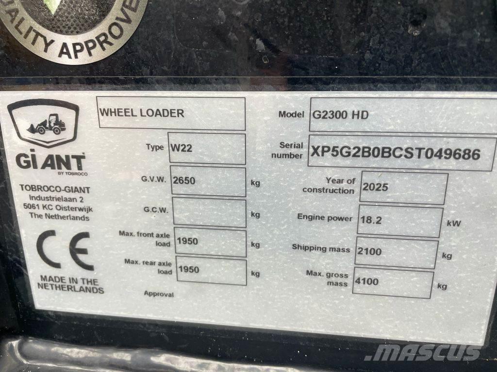 GiANT G2300 HD Iekrāvēji uz riteņiem