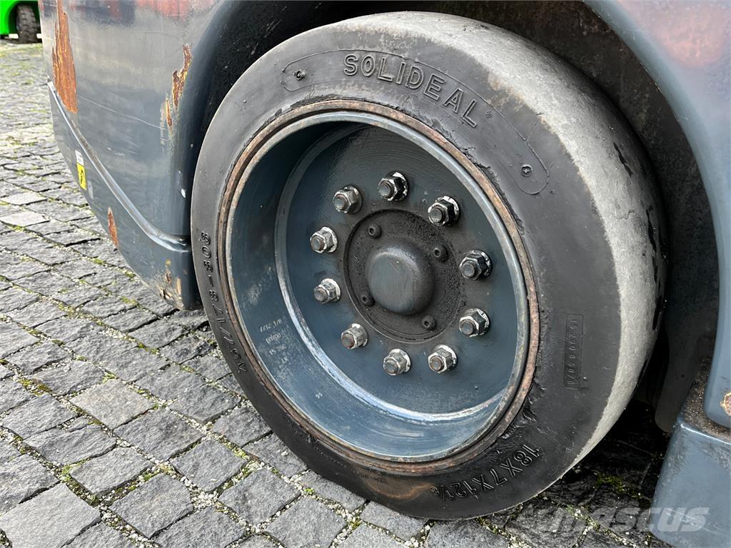 Aisle-Master 15NE Šaureju pārvadātājs