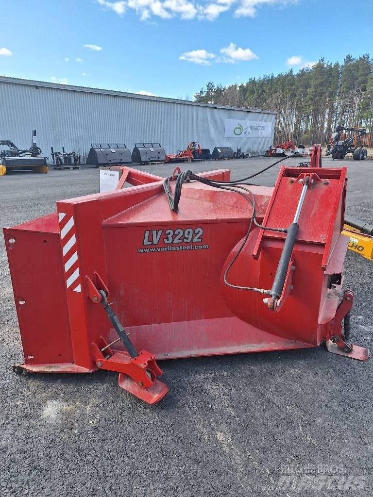 Varila Steel LV 3292 Sniega metēji