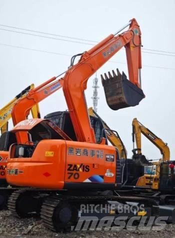 Hitachi 70 Kāpurķēžu ekskavatori