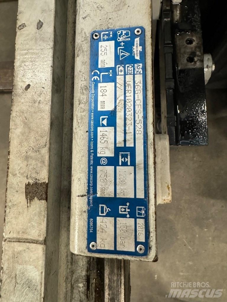 CAT EP25N Elektriskie iekrāvēji