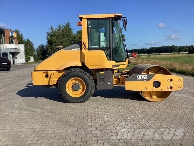Volvo SD 75 B Vienvalča grunts veltņi