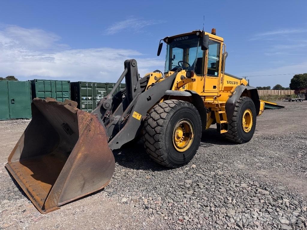 Volvo L 120 E Iekrāvēji uz riteņiem