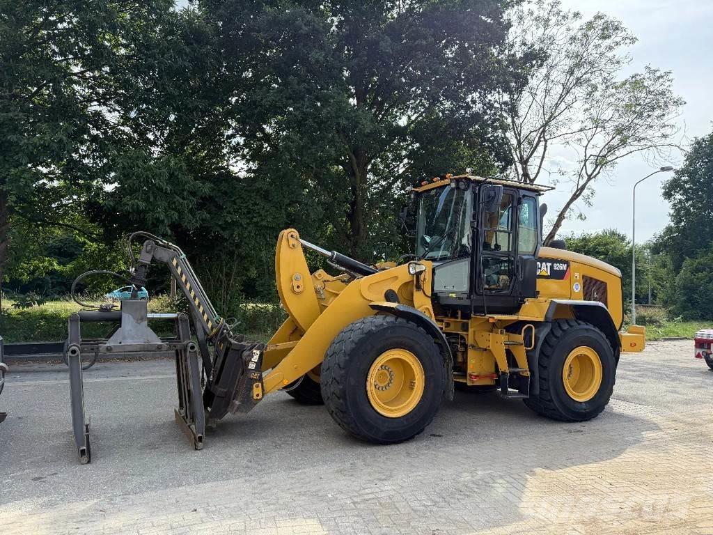 CAT 926M 4 Buckets Iekrāvēji uz riteņiem