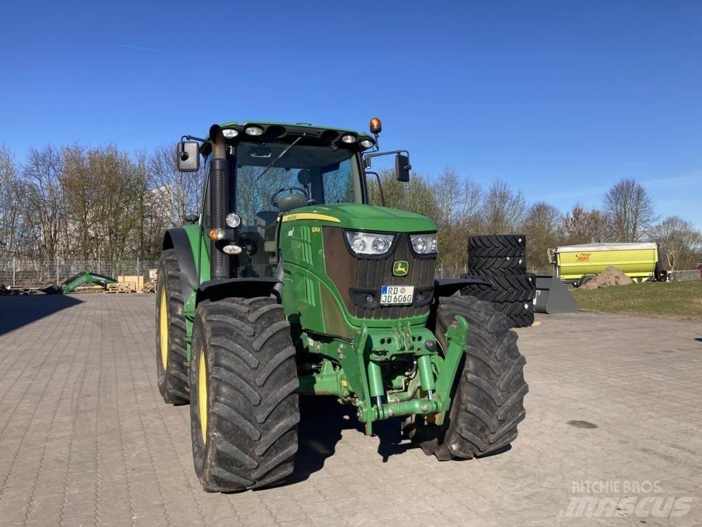 John Deere 6210R Traktori