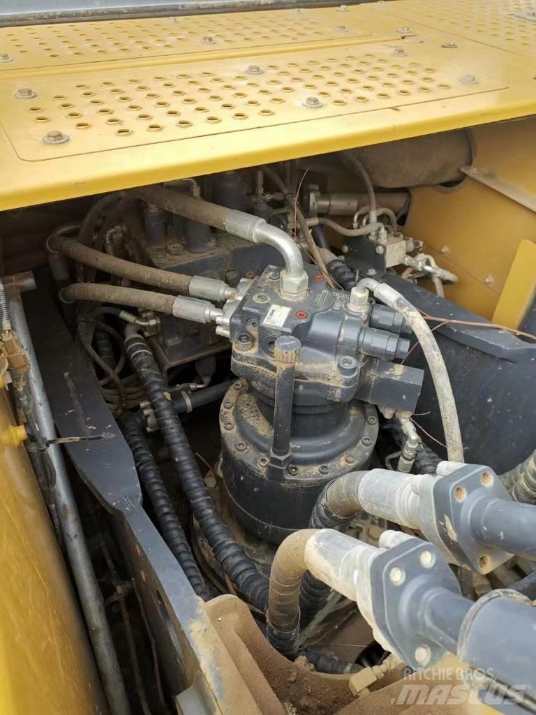 XCMG XE 215 DA Kāpurķēžu ekskavatori