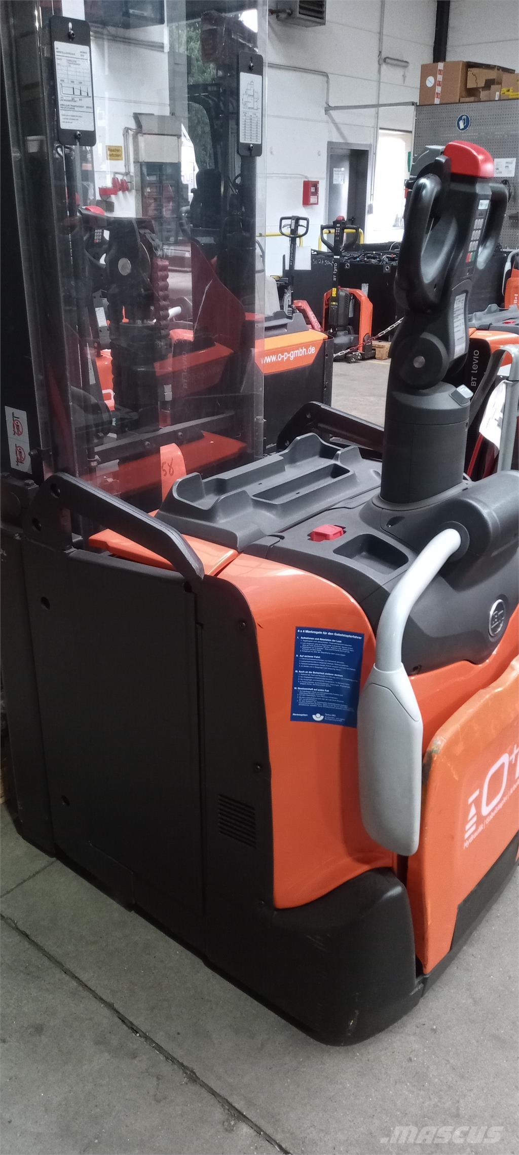 Toyota SPE160L Pašgājēji krautnētāji