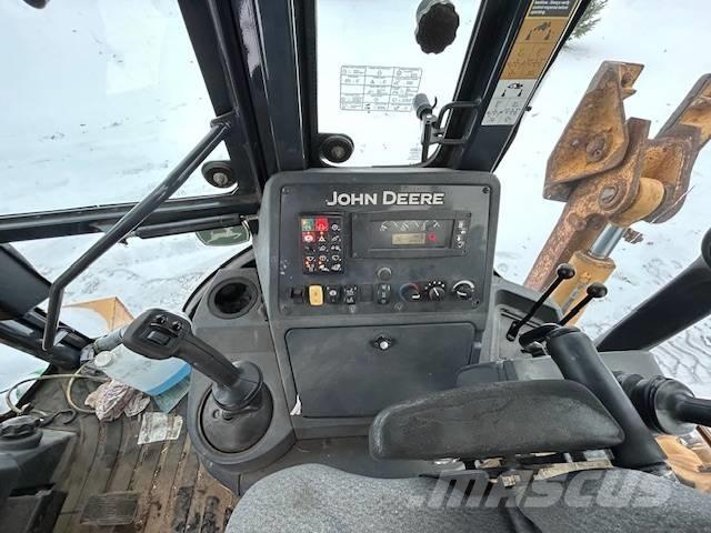 John Deere 710 K Ekskavatori-iekrāvēji