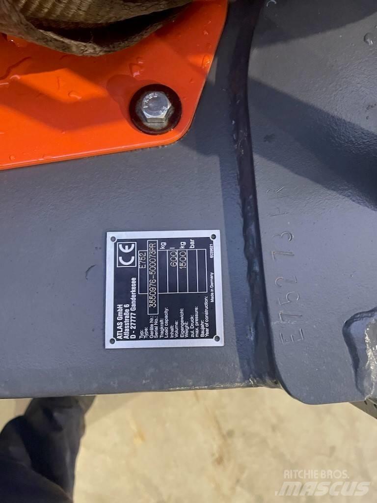 Atlas E752 Pašgrābji
