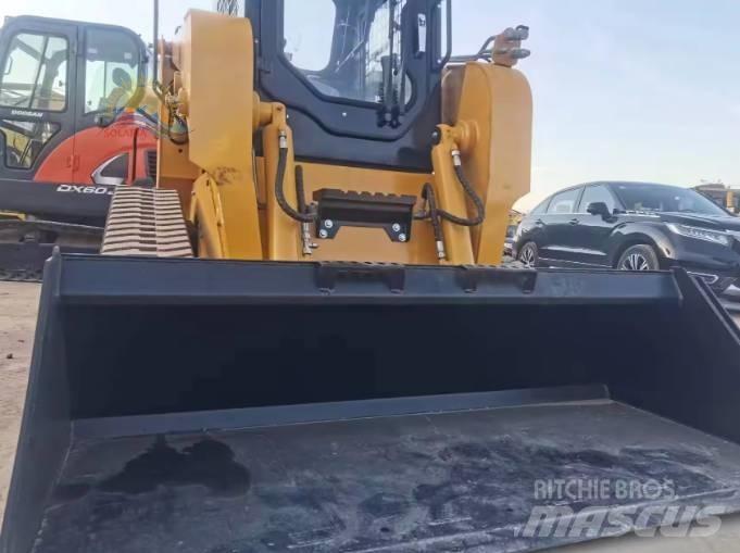 CAT 277D Lietoti riteņu kompaktiekrāvēji