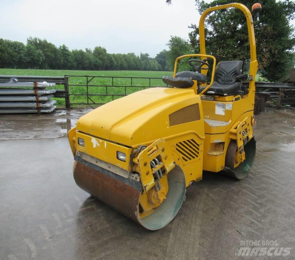 Bomag BW 120 AD-4 Divvalču grunts veltņi