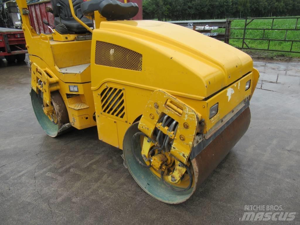 Bomag BW 120 AD-4 Divvalču grunts veltņi