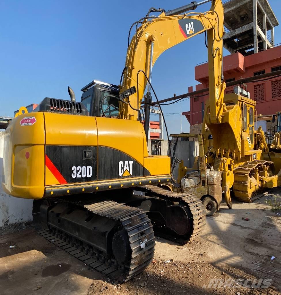 CAT 320 D Kāpurķēžu ekskavatori