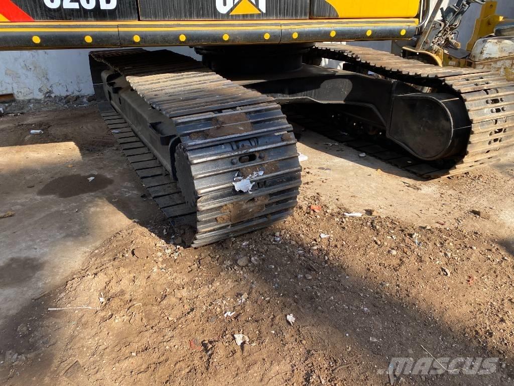 CAT 320 D Kāpurķēžu ekskavatori