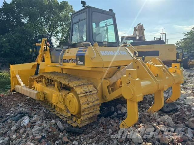 Komatsu D 85 EX Kāpurķēžu buldozeri