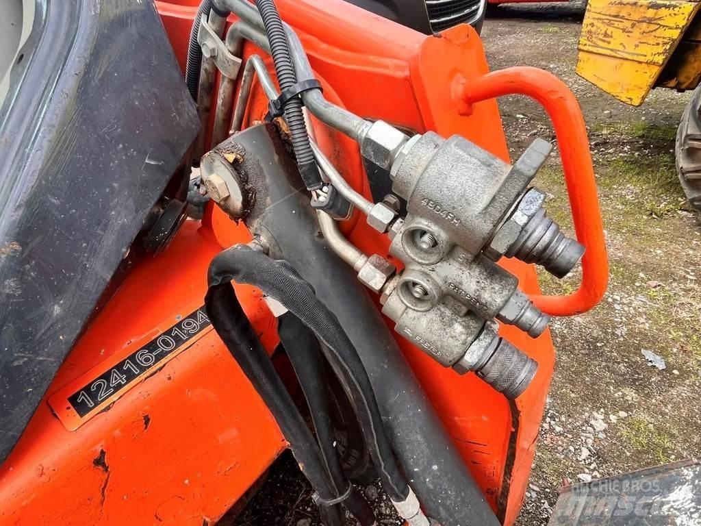 Bobcat S450 Lietoti riteņu kompaktiekrāvēji