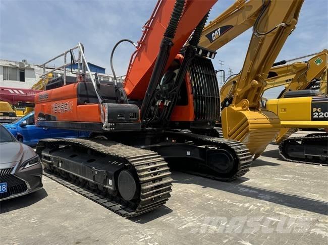 Doosan DX 340 LC Kāpurķēžu ekskavatori