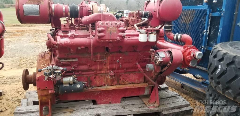 Cummins VT635-F Dzinēji