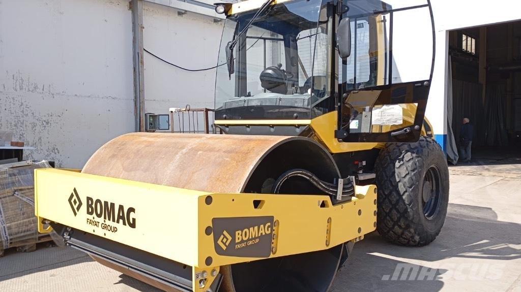 Bomag BW 212 D-5 SL Vienvalča grunts veltņi
