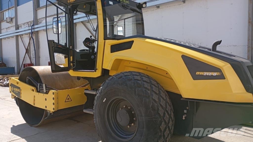Bomag BW 212 D-5 SL Vienvalča grunts veltņi