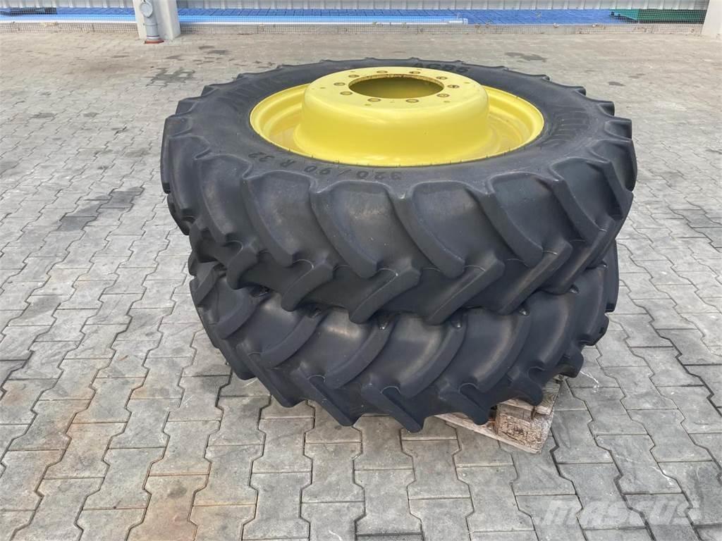 Mitas 320/90R32 Riepas, riteņi un diski