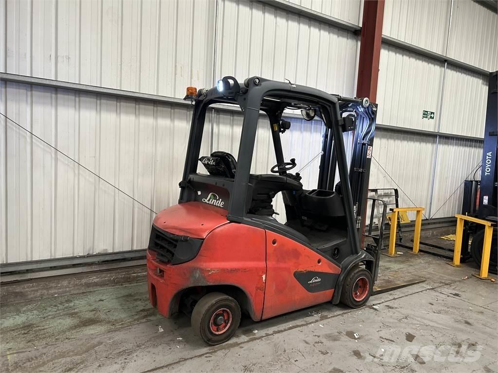 Linde H20D-01 Tehnika ar dīzeļa dzinēju