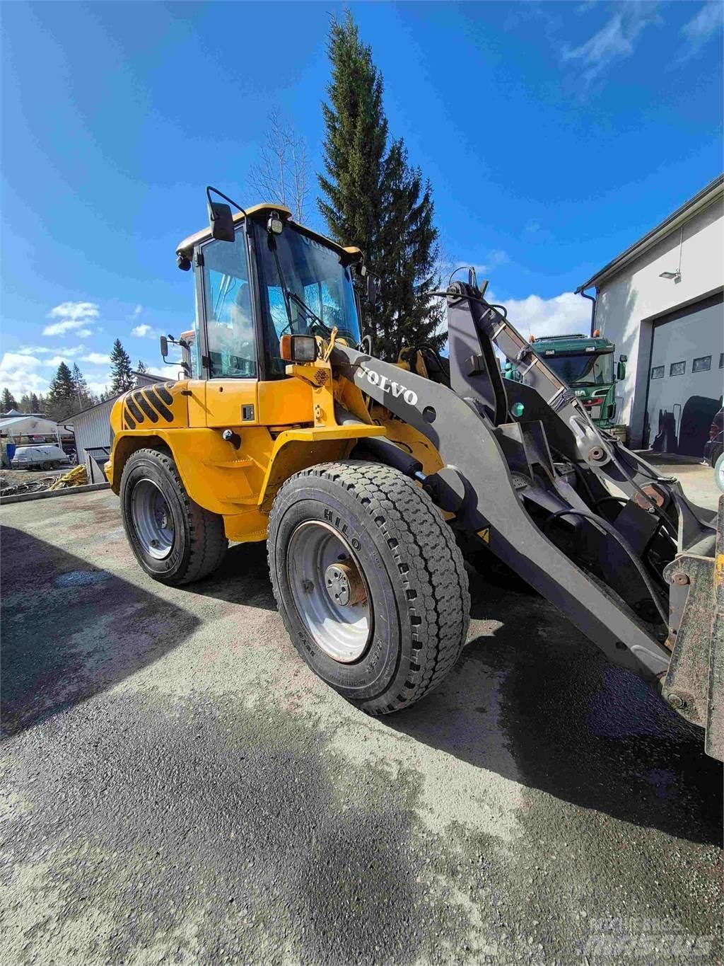 Volvo L45 Iekrāvēji uz riteņiem