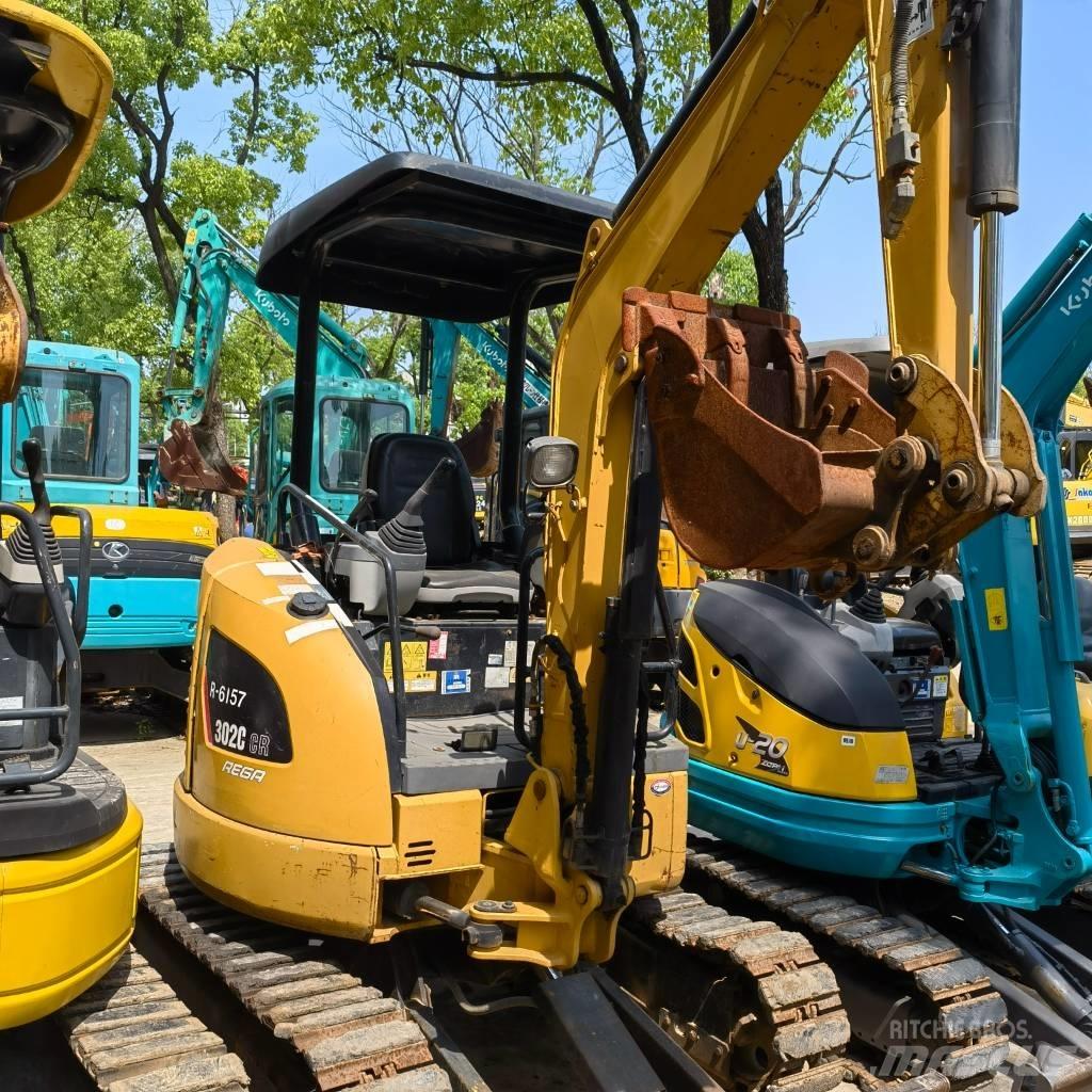CAT 302 Mini ekskavatori < 7 t