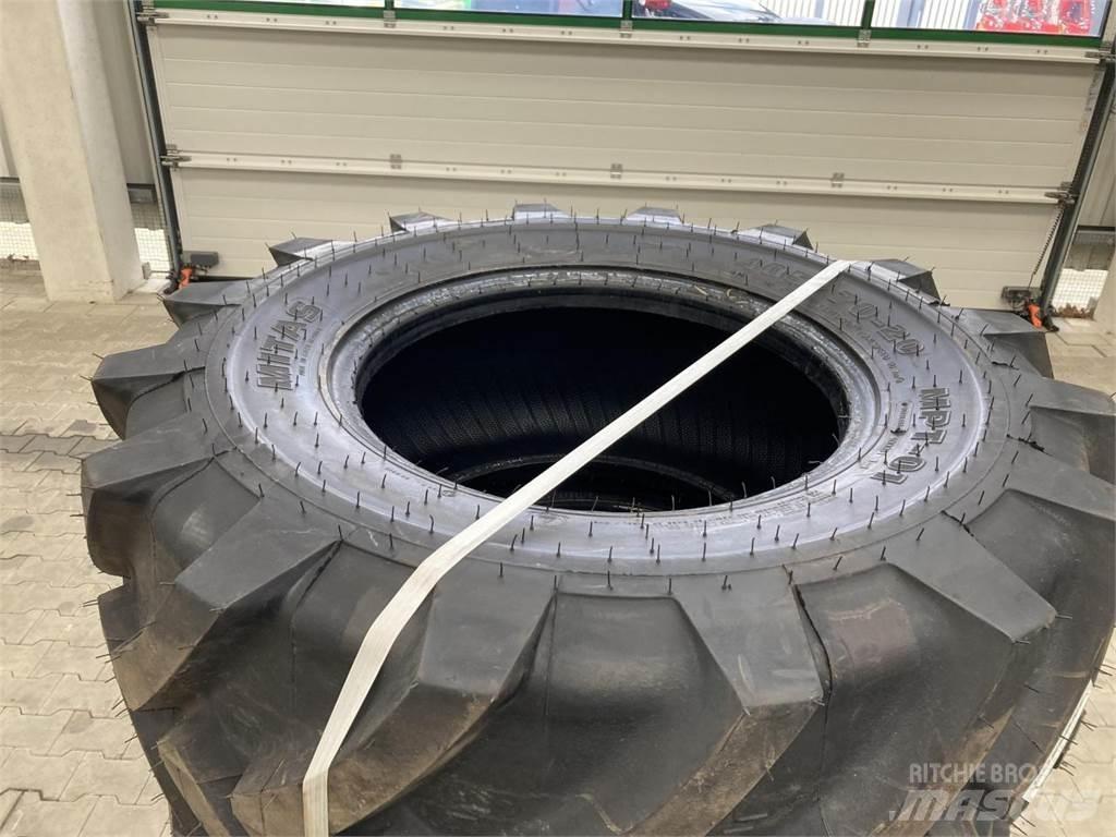 Mitas 405/70R20 Riepas, riteņi un diski