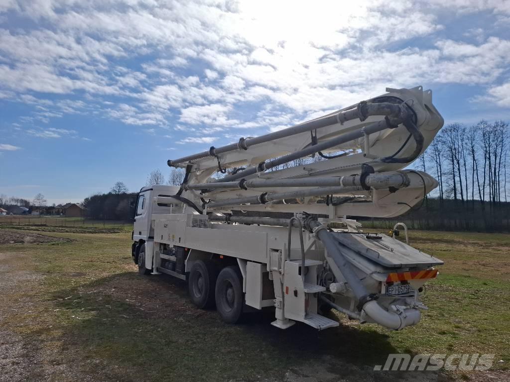 Mercedes-Benz Actros Kravas mašīna- betona sūknis