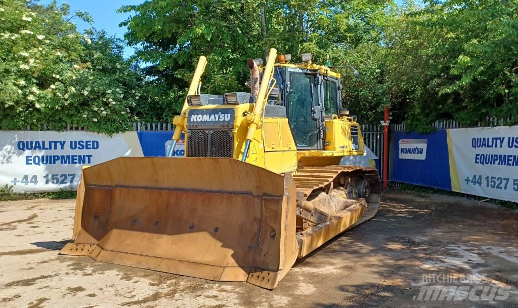 Komatsu D65WX-18 Kāpurķēžu buldozeri