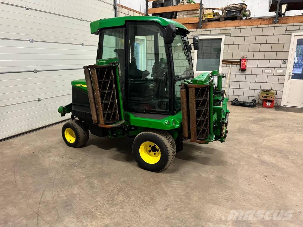 John Deere 1905 Mauriņa traktors