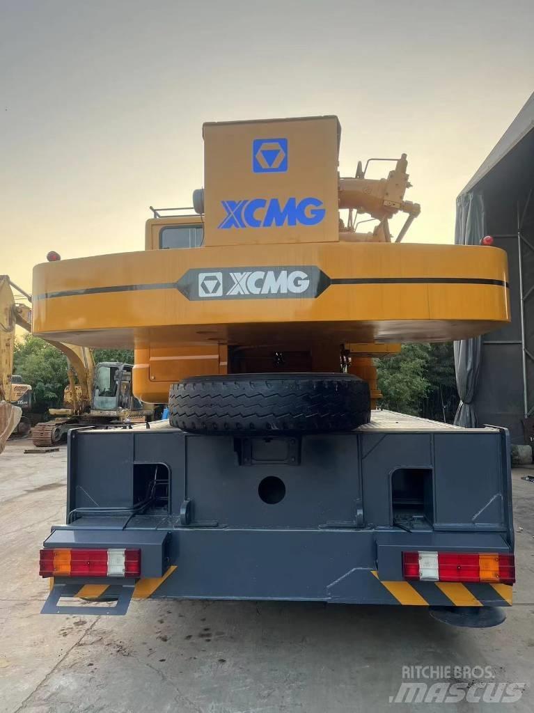XCMG XCT 25 Visurgājēji celtņi