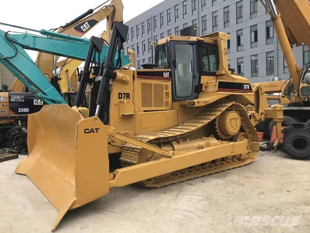 CAT D 7 R Kāpurķēžu buldozeri